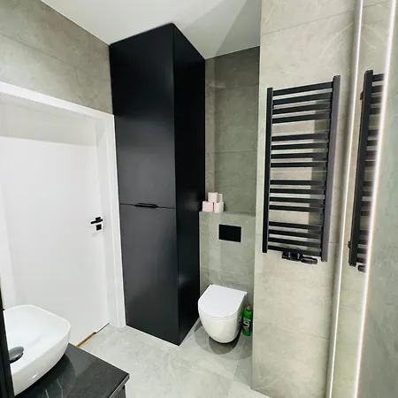 Apartament Plaza Tower 2 Kielce Exterior photo